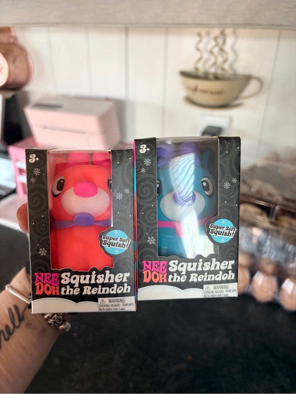 Needoh reindoh squishy: price is for ONE- pick ur color